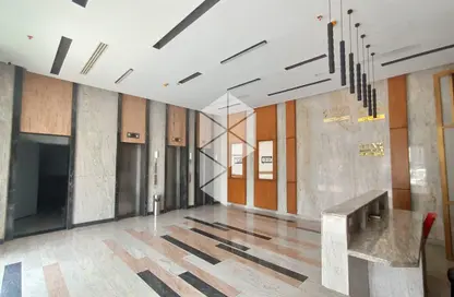Office Space - Studio - 3 Bathrooms for sale in 90 Street - The 5th Settlement - New Cairo City - Cairo