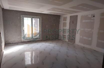 شقة - 3 غرف نوم - 2 حمامات للبيع في شارع سوريا - المهندسين - الجيزة