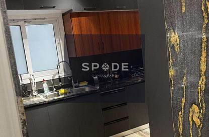 Apartment - 2 Bedrooms - 2 Bathrooms for sale in Hyde Park - 5th Settlement Compounds - The 5th Settlement - New Cairo City - Cairo