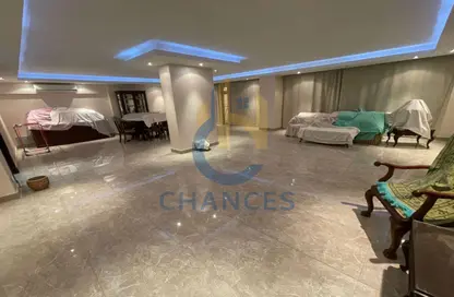 Apartment - 5 Bedrooms - 2 Bathrooms for sale in Grand City - Zahraa El Maadi - Hay El Maadi - Cairo