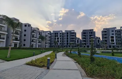 Apartment - 3 Bedrooms - 2 Bathrooms for sale in Sun Capital - Fayoum Desert road - 6 October City - Giza
