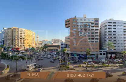 Apartment - 3 Bedrooms - 2 Bathrooms for sale in Victor Ammanuel Square - Smouha - Hay Sharq - Alexandria
