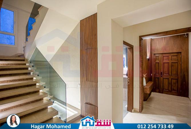 8121102 - صورة العقار 2