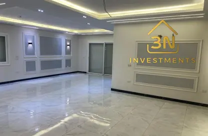 شقة - 3 غرف نوم - 3 حمامات للايجار في جاردن ريزدنس - مدينة القاهرة الجديدة - القاهرة