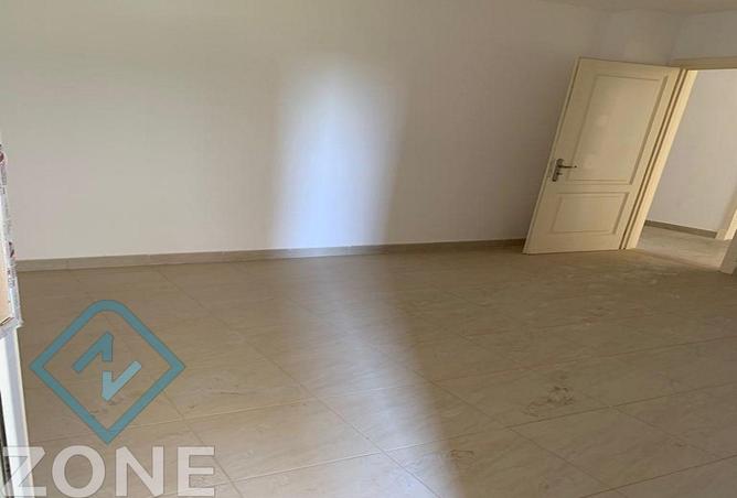 8256127 - صورة العقار 2