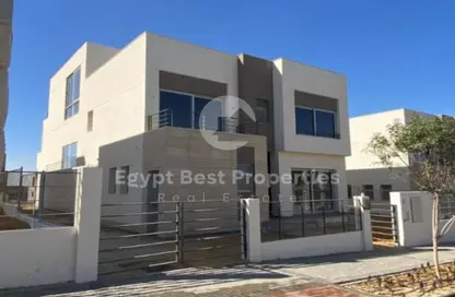 Villa - 3 Bedrooms - 3 Bathrooms for sale in Palm Hills New Cairo - 5th Settlement Compounds - The 5th Settlement - New Cairo City - Cairo