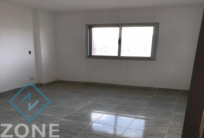 8166996 - Property Image 2