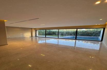 Villa - 5 Bedrooms - 4 Bathrooms for sale in Upville - Cairo Alexandria Desert Road - 6 October City - Giza