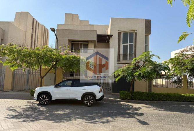 8158111 - الصورة الرئيسية للعقار