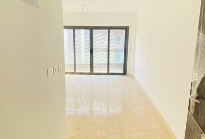8021053 - Property Image 2
