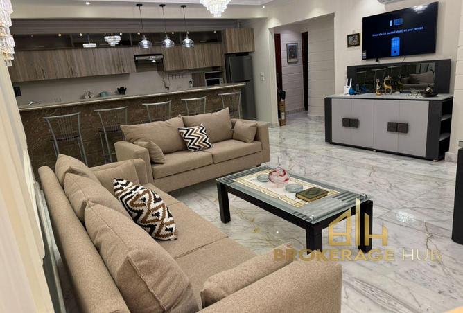 8470633 - Property Image 3