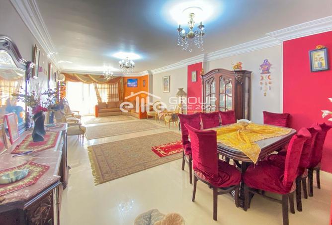 8252660 - Property Image 2