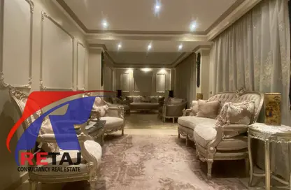 شقة - 3 غرف نوم - 3 حمامات للبيع في طريق النصر - المنطقة الأولى - مدينة نصر - القاهرة