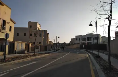 منزل مزدوج - 3 غرف نوم - 4 حمامات للبيع في ليفانا - اب تاون كايرو - المقطم - القاهرة