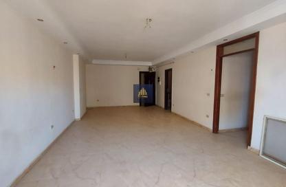 Apartment - 3 Bedrooms - 2 Bathrooms for sale in El Mearag City - Zahraa El Maadi - Hay El Maadi - Cairo