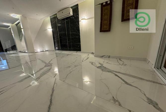 7908584 - Property Image 2