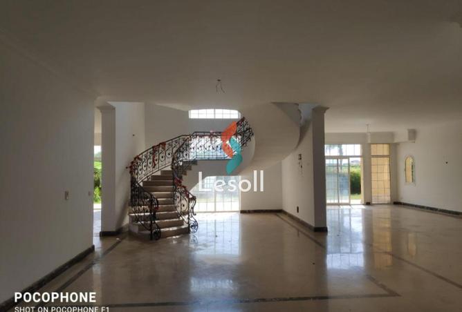 8174549 - Property Image 2