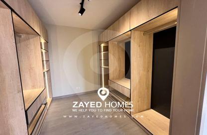 Apartment - 3 Bedrooms - 4 Bathrooms for rent in New Giza - Cairo Alexandria Desert Road - 6 October City - Giza