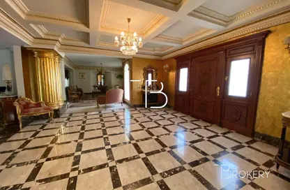 Villa - 5 Bedrooms - 6 Bathrooms for sale in Al Safwa - 26th of July Corridor - 6 October City - Giza