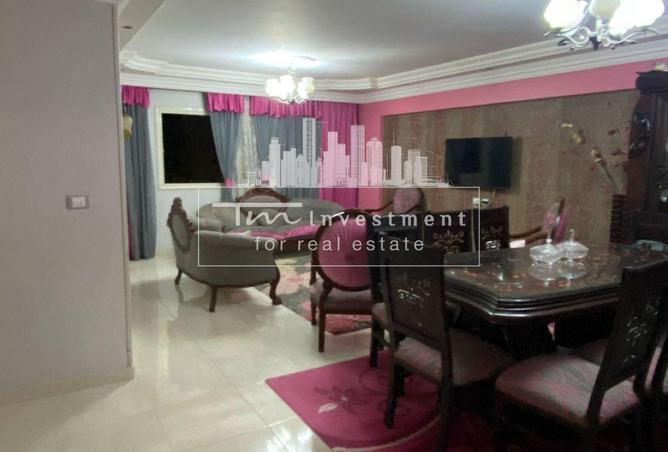 8049225 - Property Image 3