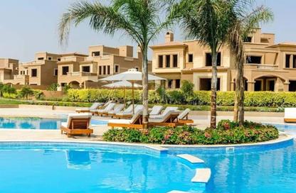 Villa - 5 Bedrooms - 6 Bathrooms for sale in La Nuova Vista - North Investors Area - New Cairo City - Cairo