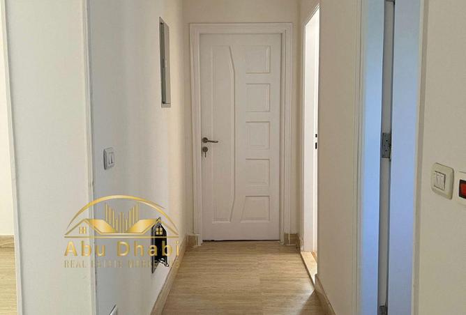 8266853 - Property Image 2