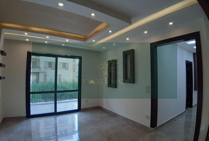 8390516 - Property Image 2