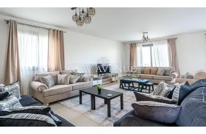 Villa - 6 Bedrooms - 6 Bathrooms for sale in Marassi - Sidi Abdel Rahman - North Coast