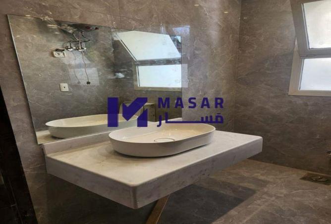 8305593 - Property Image 2