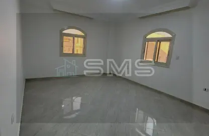 شقة - 3 غرف نوم - 2 حمامات للايجار في شارع محمد رحيم - الياسمين 3 - الياسمين - مدينة القاهرة الجديدة - القاهرة