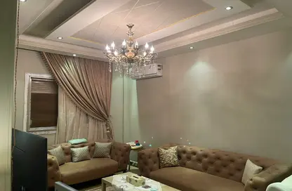 Villa - 7 Bedrooms - 7 Bathrooms for sale in East The Academy - New Cairo City - Cairo