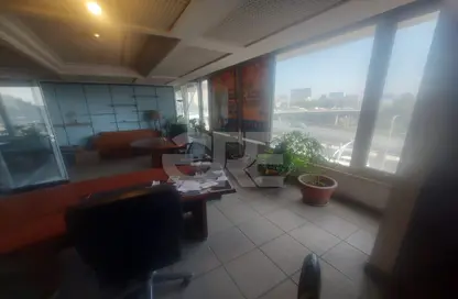 Office Space - Studio - 5 Bathrooms for rent in Nile St. - Dokki - Giza