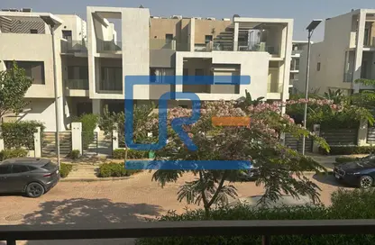 Apartment - 3 Bedrooms - 3 Bathrooms for sale in Moon Residences - Fifth Square - The 5th Settlement - New Cairo City - Cairo