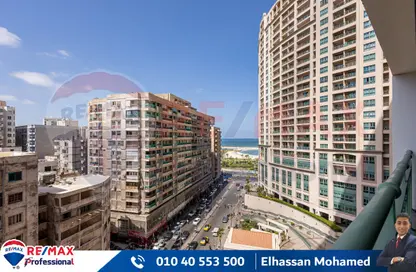 Apartment - 4 Bedrooms - 4 Bathrooms for rent in San Stefano Grand Plaza - San Stefano - Hay Sharq - Alexandria