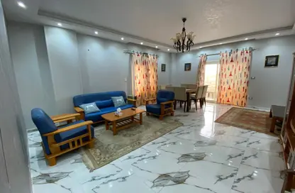Apartment - 3 Bedrooms - 2 Bathrooms for rent in Mostashareen - North Investors Area - New Cairo City - Cairo