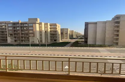 شقة - 3 غرف نوم - 2 حمامات للايجار في مدينة وصال - كمبوندات الشروق - مدينة الشروق - القاهرة