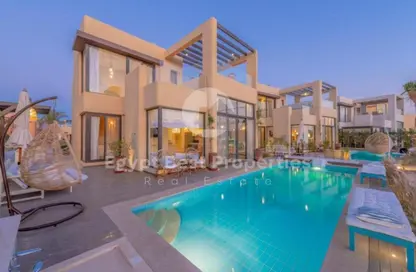 فيلا - 4 غرف نوم - 3 حمامات للبيع في سوديك ايست - الحي السادس - هليوبوليس الجديدة - القاهرة