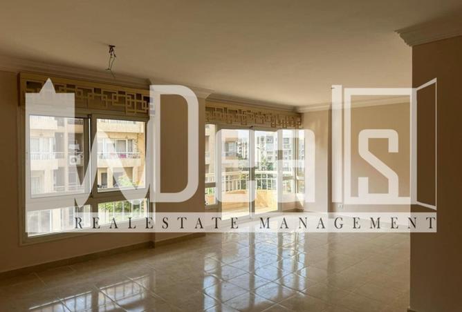 8321192 - Property Image 2