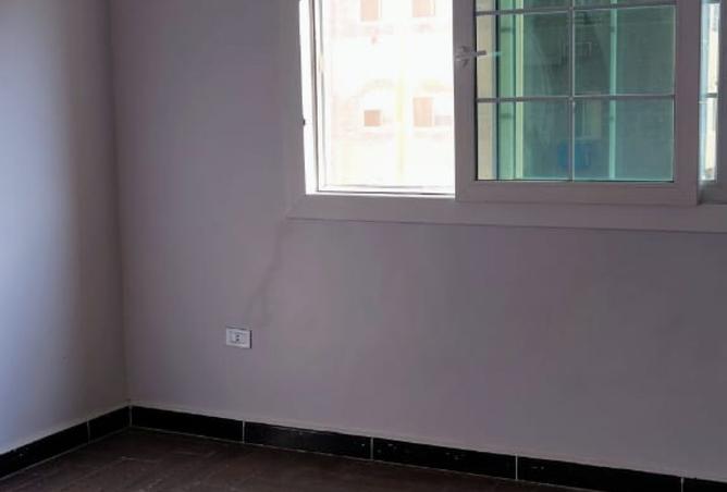 8282934 - Property Image 2