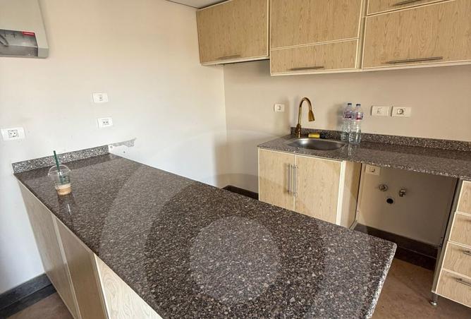 8084468 - Property Image 2
