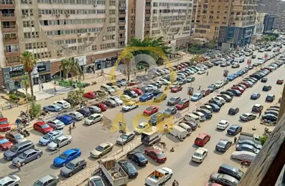 شقة - 3 غرف نوم - 2 حمامات للبيع في شارع عطيه الصوالحي - المنطقة الثامنة - مدينة نصر - القاهرة