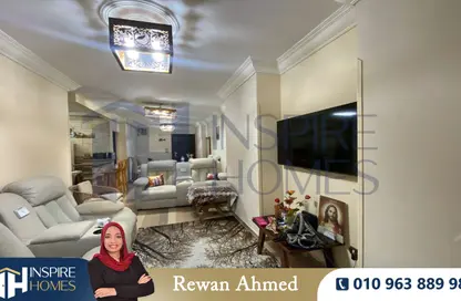 Apartment - 2 Bedrooms - 1 Bathroom for sale in Cleopatra - Hay Sharq - Alexandria