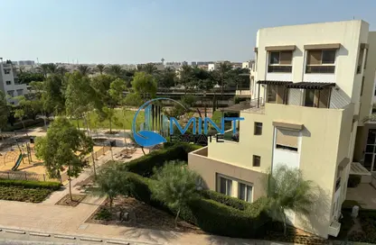 دوبلكس - 3 غرف نوم - 3 حمامات للبيع في سيراس - اب تاون كايرو - المقطم - القاهرة