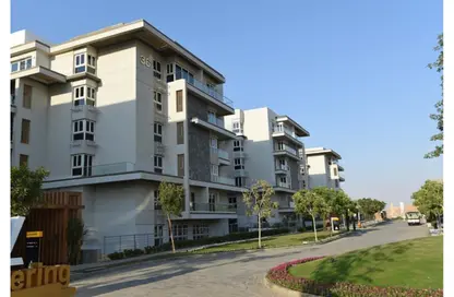 Apartment - 3 Bedrooms - 2 Bathrooms for sale in Mountain View iCity - 5th Settlement Compounds - The 5th Settlement - New Cairo City - Cairo