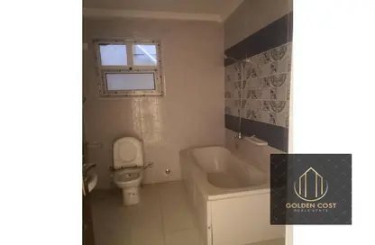 Apartment - 2 Bedrooms - 2 Bathrooms for sale in Al Andalus El Gedida - Al Andalus District - New Cairo City - Cairo