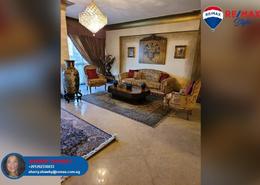 Apartment - 2 bedrooms - 2 bathrooms for للايجار in Heliopolis - Masr El Gedida - Cairo