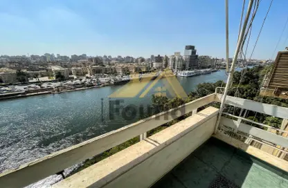 شقة - 2 غرف نوم - 2 حمامات للايجار في شارع الجزيره - الزمالك - القاهرة