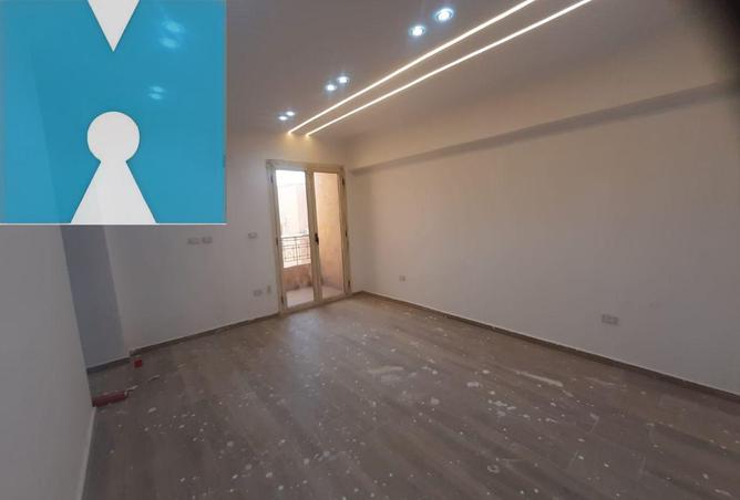 8104960 - Property Image 3
