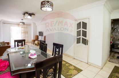 Apartment - 3 Bedrooms - 2 Bathrooms for sale in Roshdy Basha St. - Bolkly - Hay Sharq - Alexandria