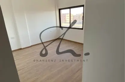 Apartment - 3 Bedrooms - 2 Bathrooms for sale in Moon Residences - Fifth Square - The 5th Settlement - New Cairo City - Cairo